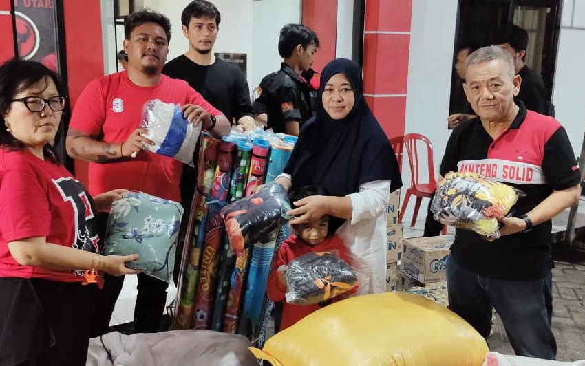  DPC PDI Perjuangan Bolsel Salurkan Bantuan untuk Korban Banjir Manado