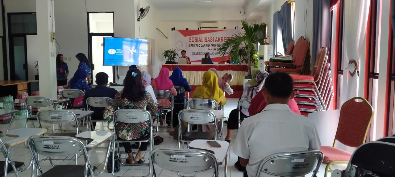 Suasana sosialisasi akreditasi satuan PAUD Bolsel.