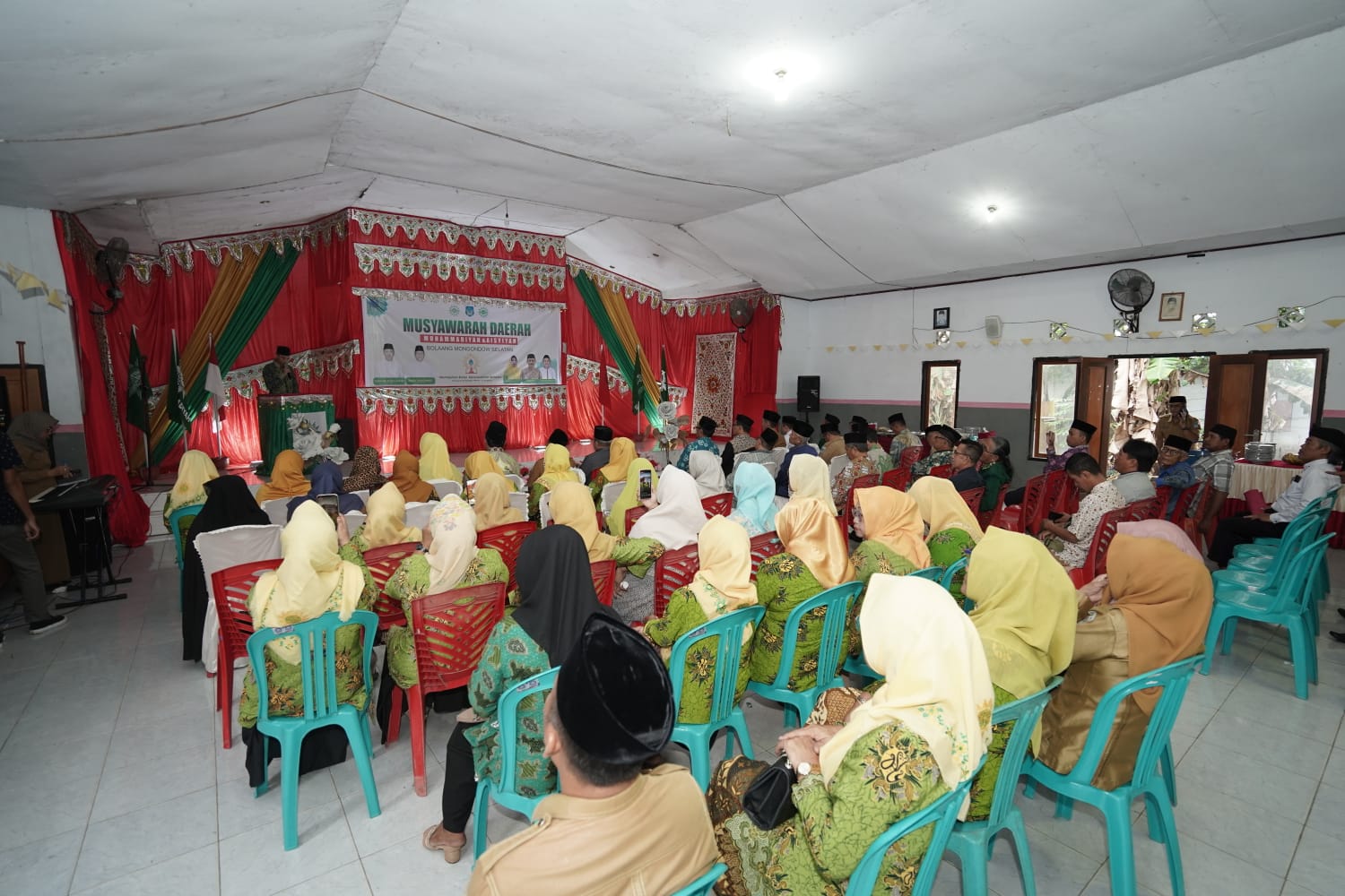 Suasana pelaksanaan Musyda Muhammadiyah di Balai Desa Popodu Kecamatan Bolaang Uki.
