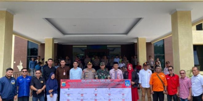 Foto bersama Anggota DPRD, Kapolres, Perwira Penghubung, perwakilan Pemkab Bolsel disela-sela pelaksanaan Sispamkota.