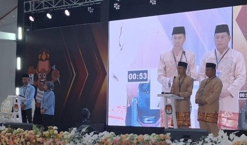  Didebat Kandidat Kedua, Arsalan Sebut Disiplin ASN Bolsel Nol Persen, Iskandar Tegaskan itu Salah!